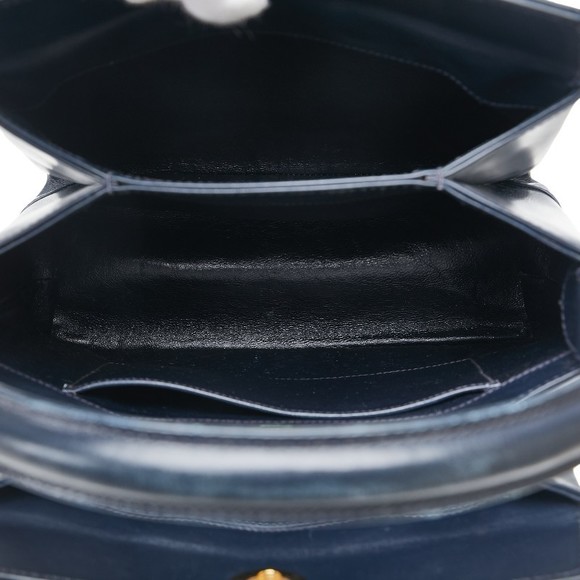 Gucci Gucci Leather One Shoulder Bag Leather Shoulder Bag in Very Good Condition - Picture 4 of 10